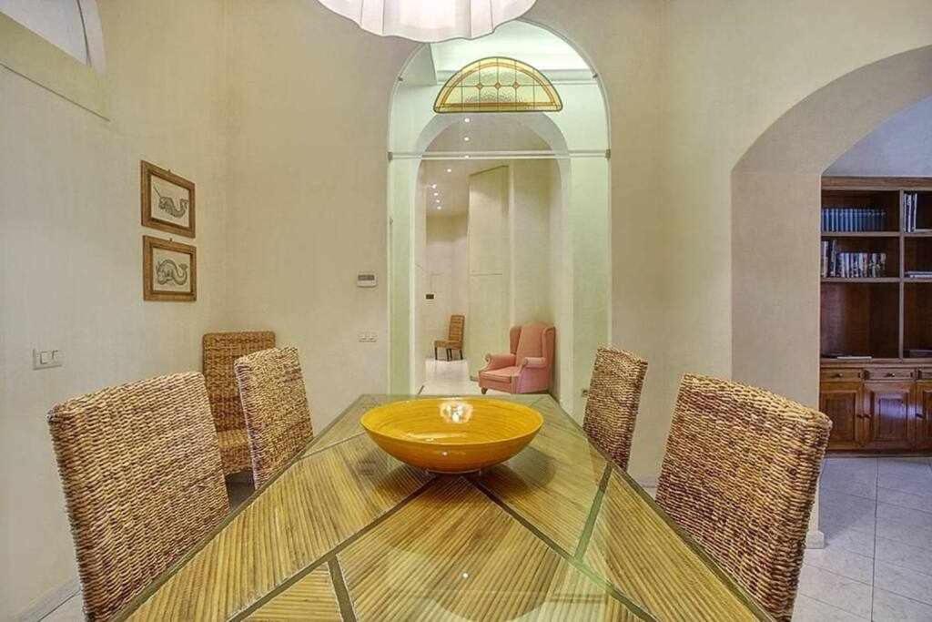 Piazza Repubblica Elegant Appartement Florence